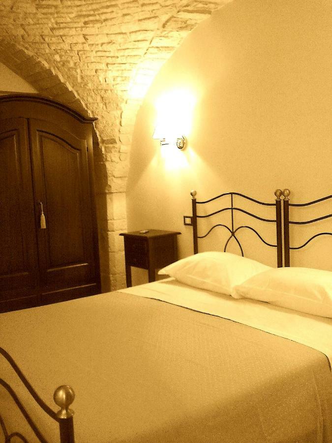 Hotel La Dolce Vite Turi Esterno foto