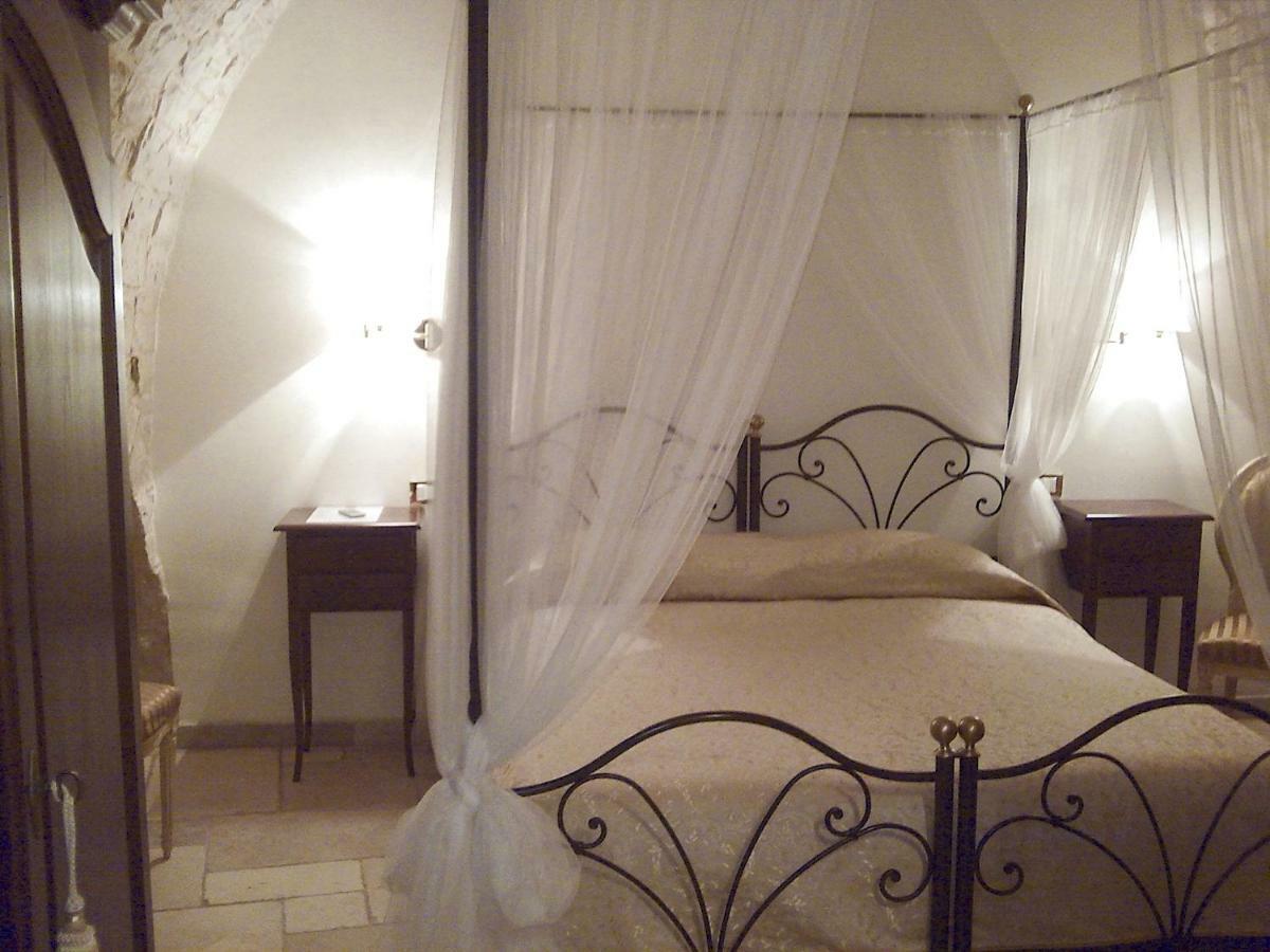 Hotel La Dolce Vite Turi Esterno foto