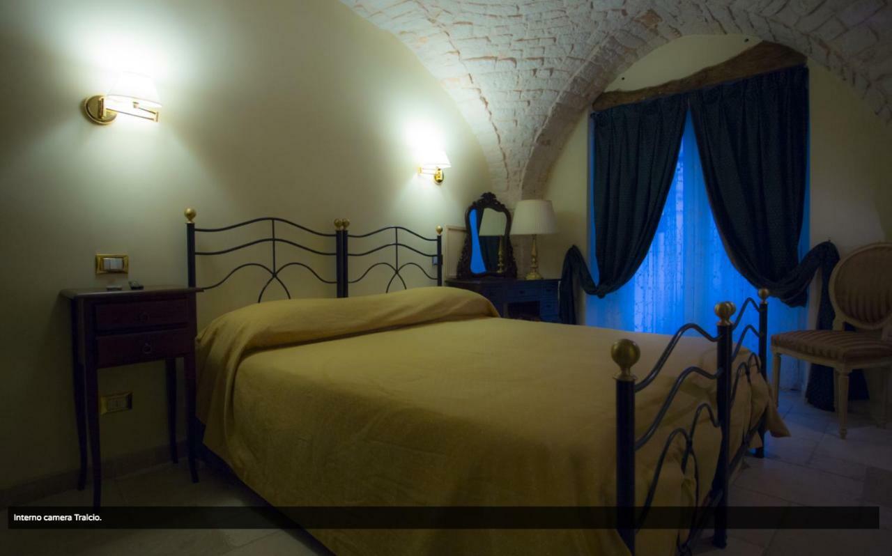 Hotel La Dolce Vite Turi Esterno foto
